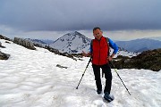 Da Avolasio ai Piani d’Artavaggio con anello Sodadura (2010 m)– Cima di Piazzo (2057 m) il 10 aprile 2016 - FOTOGALLERY